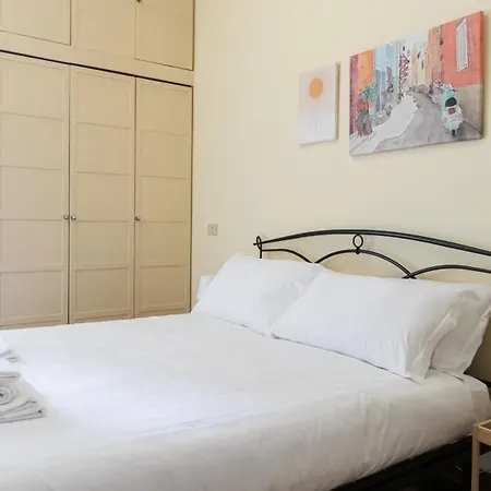 Italianway - Cipro 5 Apartman *